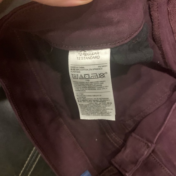 Old Navy Skinny Jeans - Picture 4 of 4